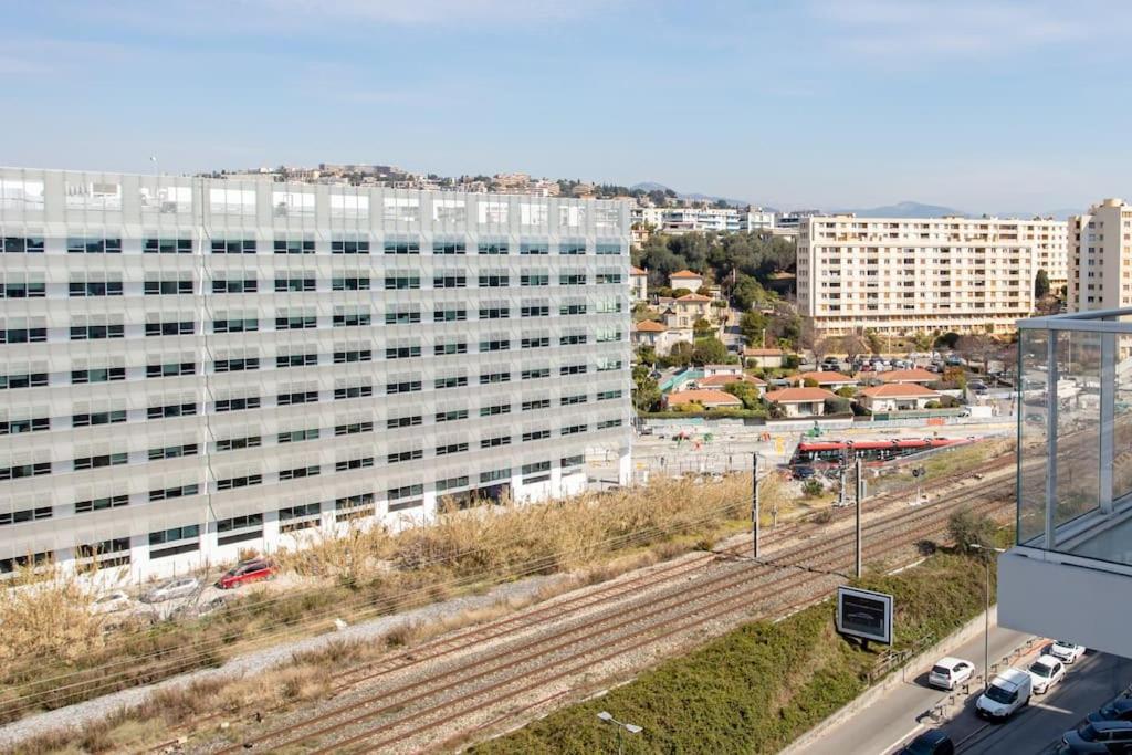 L17 Arenas Suite 3 Balconies 5Mins To The Sea Nice Exterior photo